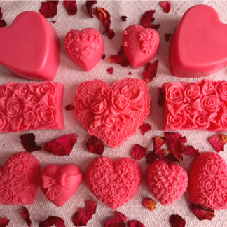 12 Heart Shaped Flower Soaps Gift Box - Image 3